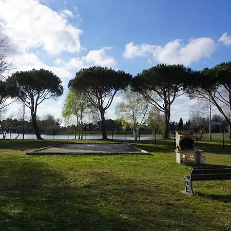 Dom wakacyjny Maison De 6-8 Pers, Au Bord Du De Hourtin, Avec Piscine