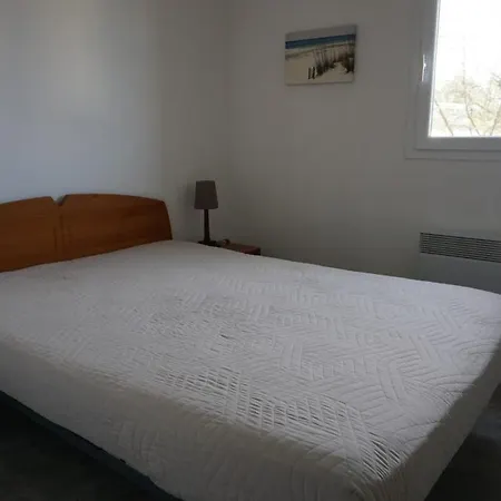 Maison De 6-8 Pers, Au Bord Du De Hourtin, Avec Piscine Feriehus Hourtin